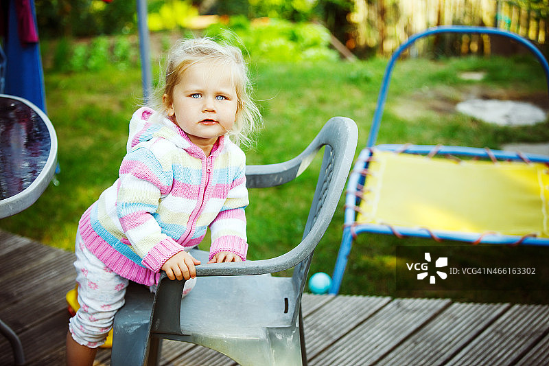 可爱的小女孩图片素材