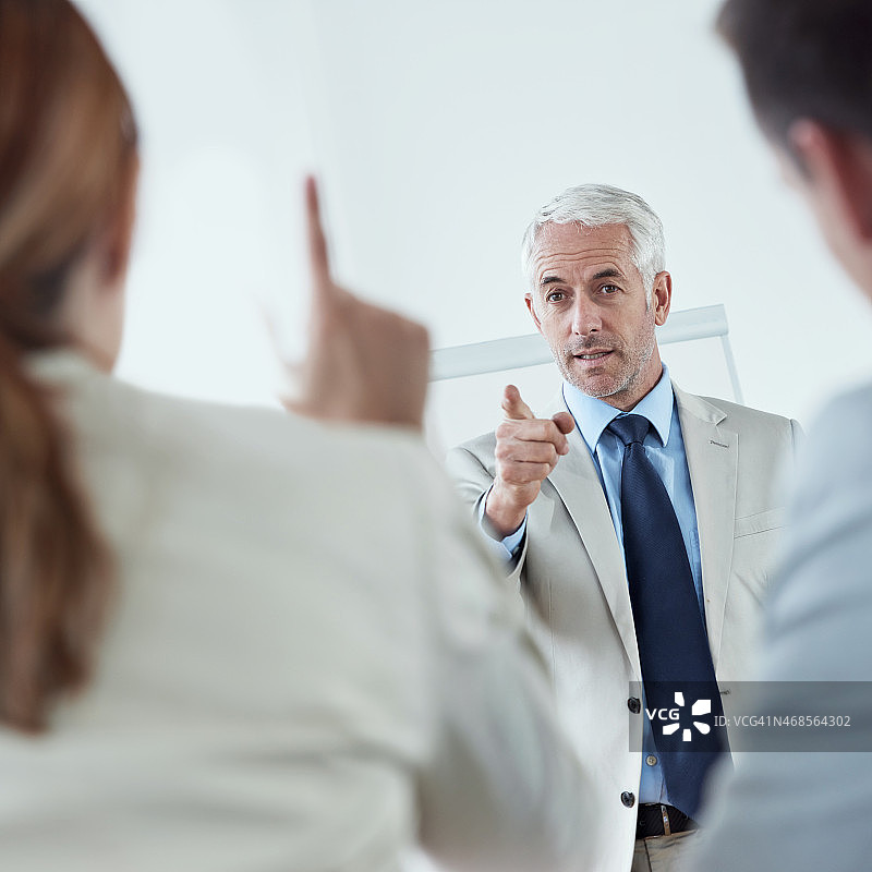 我现在回答一些问题图片素材