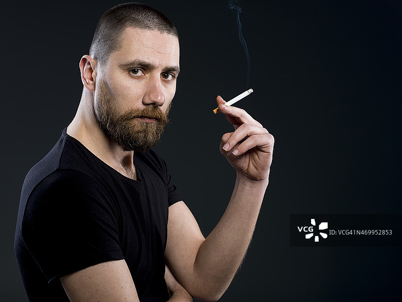 吸烟图片素材