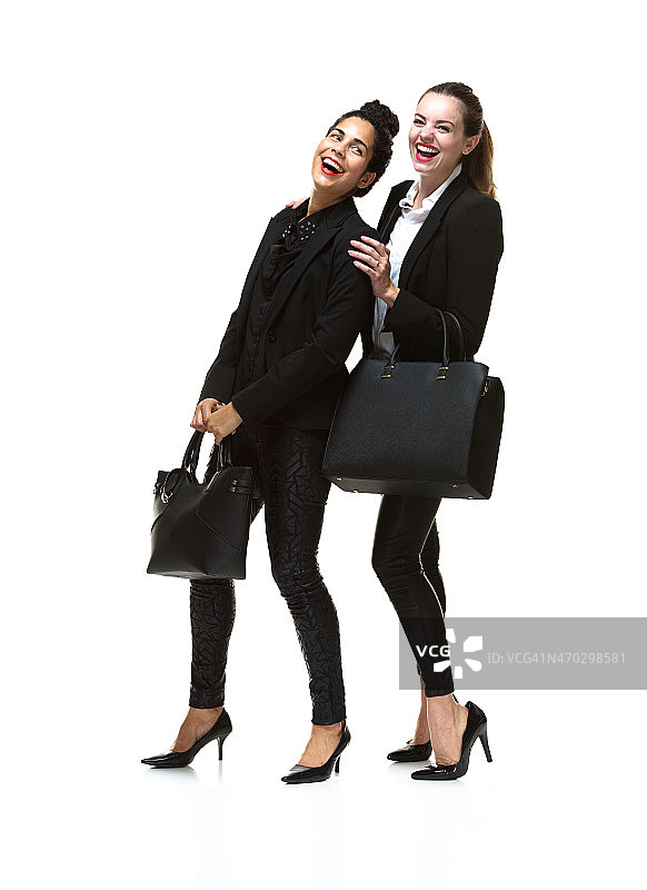 快乐的女商人站立图片素材