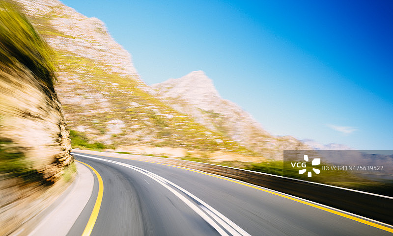 绕过弯道图片素材