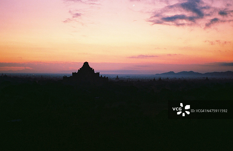 日出天空图片素材