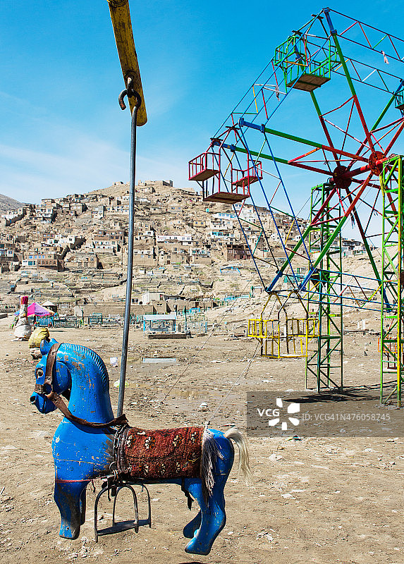 蓝色旋转木马图片素材