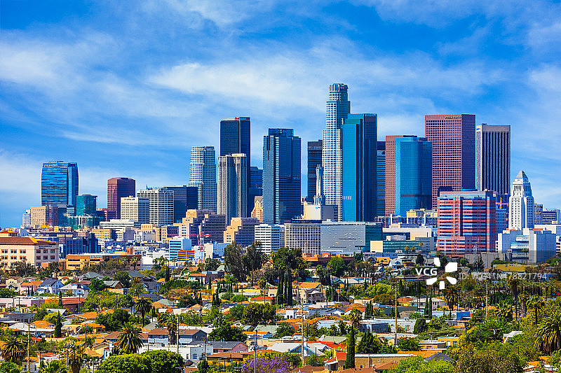 洛杉矶天际线的摩天大楼、建筑与城市风光图片素材