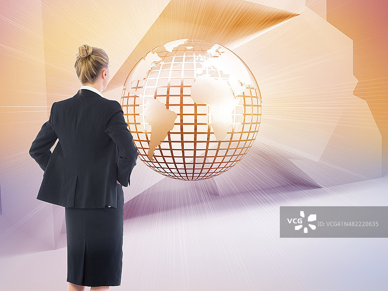 女商人双手叉腰站立的合成图像图片素材