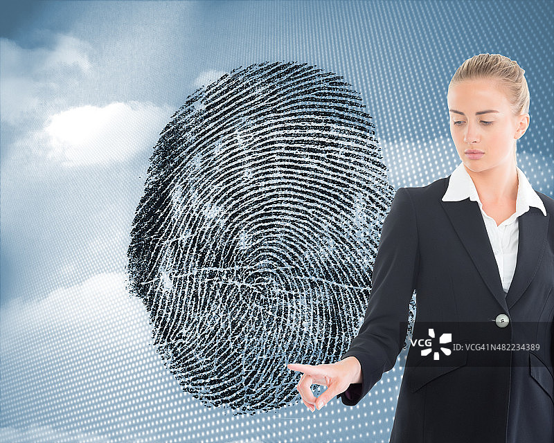 女商人指着某处的合成图像图片素材