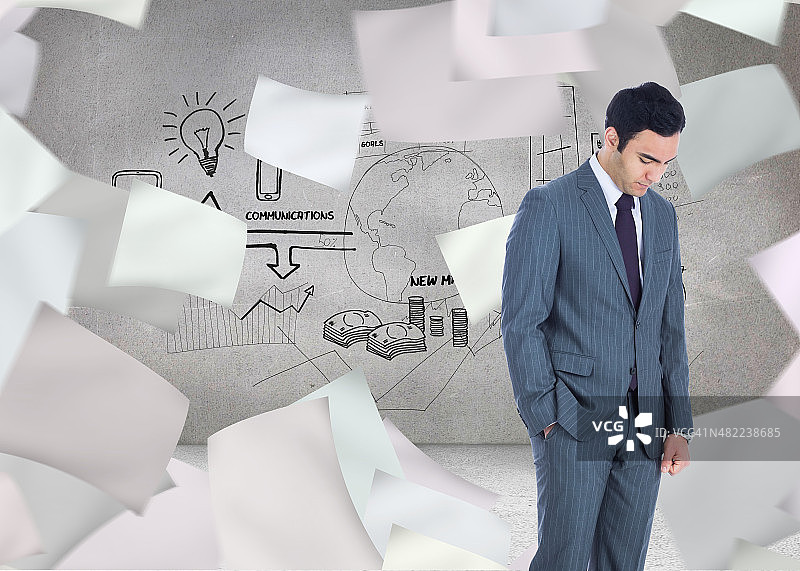 表情严肃的商人站在那里的合成图像图片素材