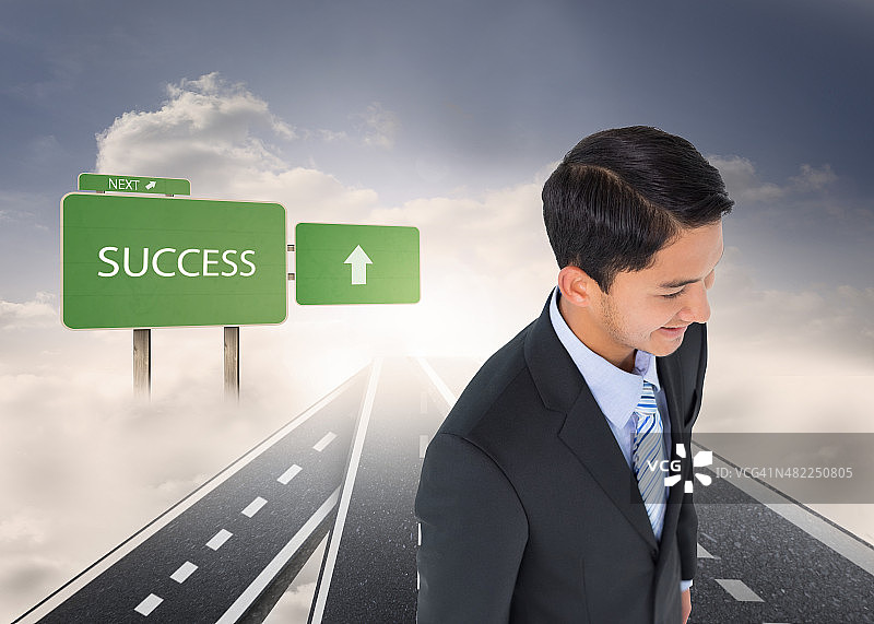 微笑的亚洲商人的合成图像图片素材