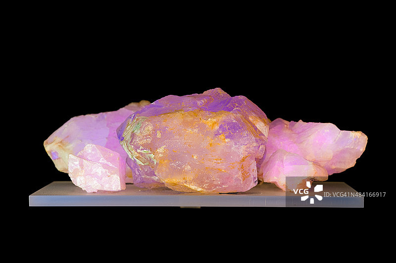 矿物博物馆系列：黑色方解石图片素材