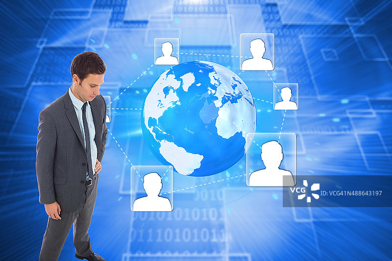 严肃的商人叉腰站立合成图图片素材