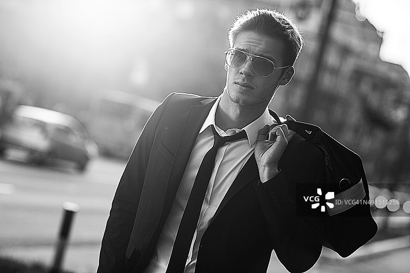 英俊优雅的男人图片素材