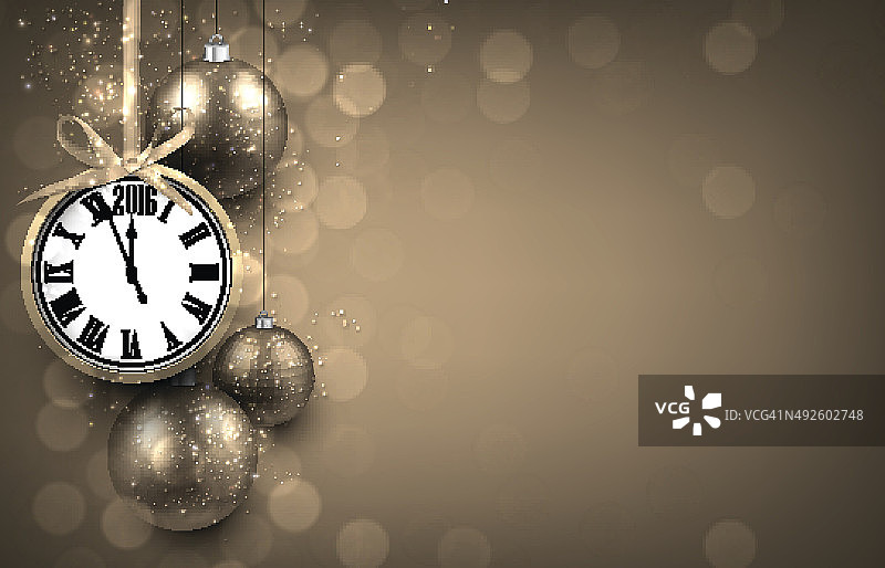 带有圣诞球的新年金色背景图片素材