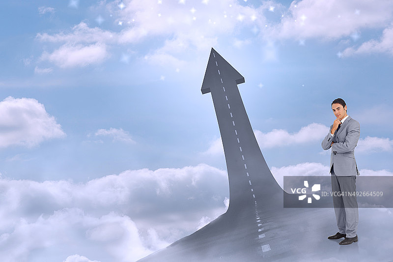 面带微笑沉思的商务男士组合图像图片素材