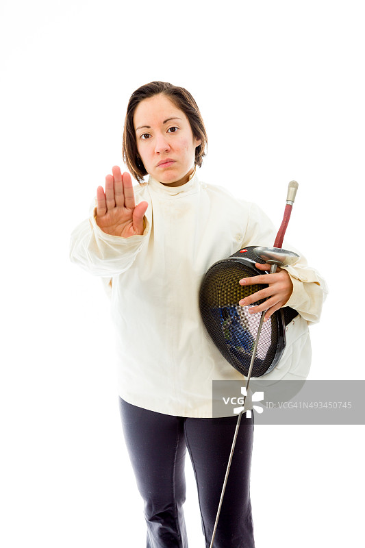 做停止手势的女人击剑运动员图片素材