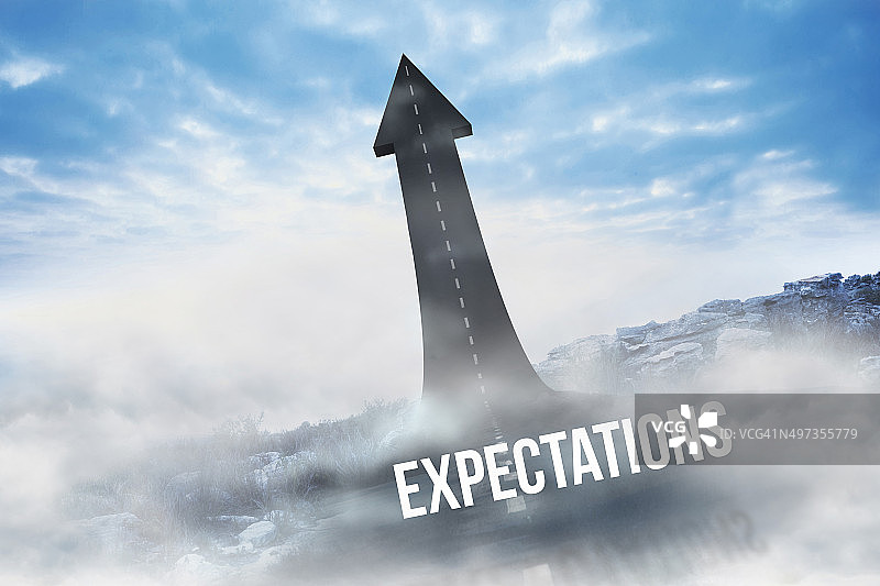 期望与变成箭头的道路图片素材