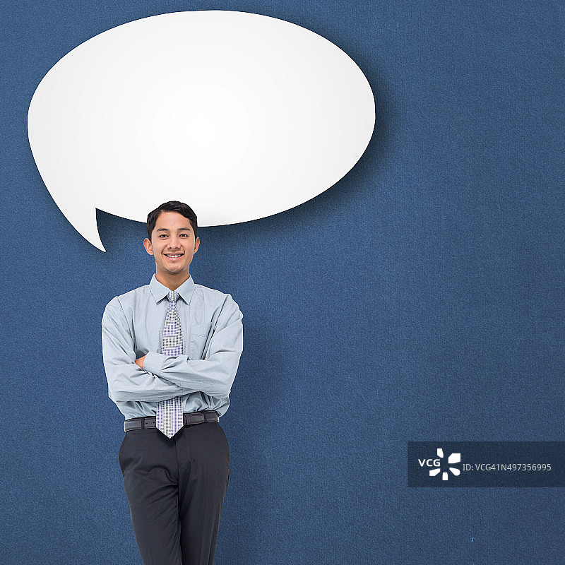 微笑的亚洲商人的合成图像图片素材