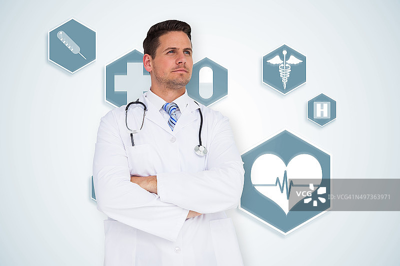 英俊医生交叉双臂合成图像图片素材