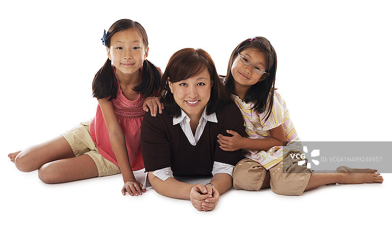 亚洲母亲和女儿们图片素材