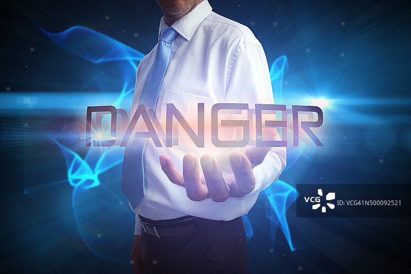 商人展示“危险”字样图片素材
