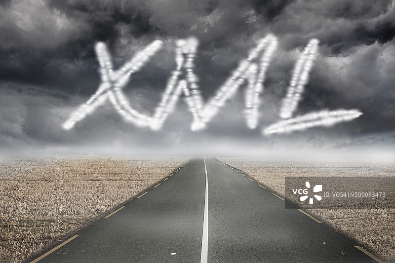 雾蒙蒙的棕色景观与街道图片素材