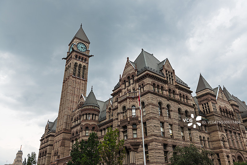 多伦多老市政厅，多云的天空图片素材