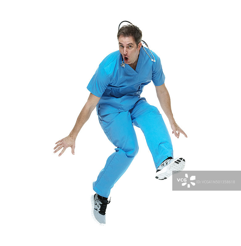 跳跃的男护士图片素材