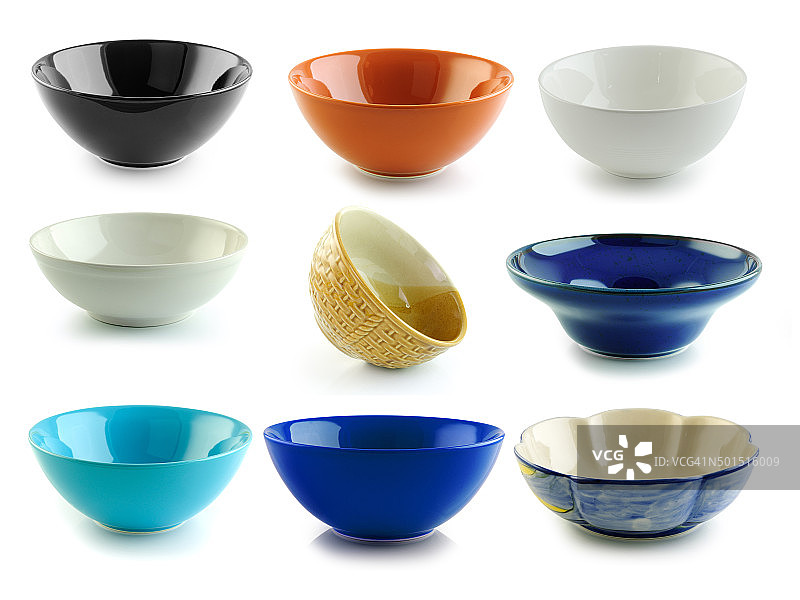 白色背景上的陶瓷碗图片素材