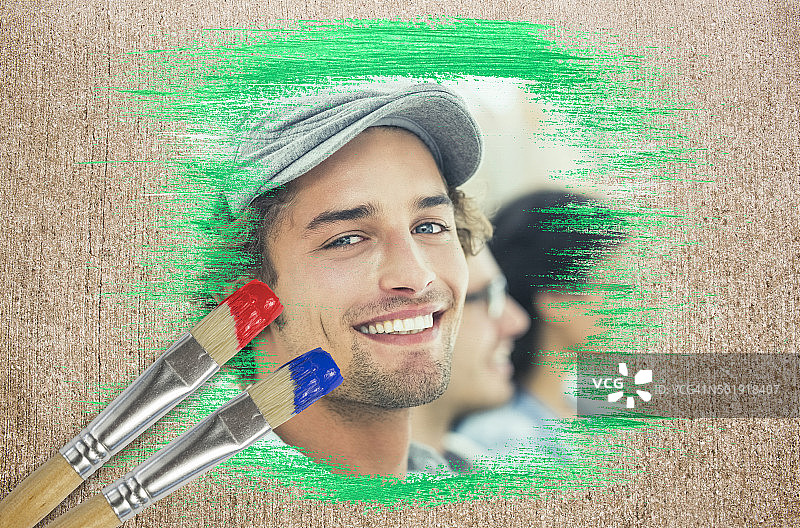 微笑的设计师的合成图像图片素材