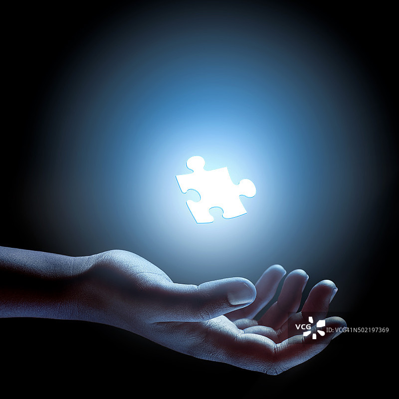 拿着最后一块图片素材