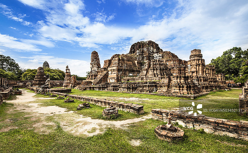 泰国阿瑜陀耶玛哈泰寺（联合国教科文组织世界遗产）图片素材