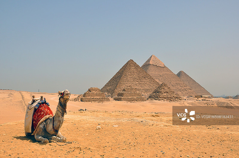 吉萨的金字塔图片素材