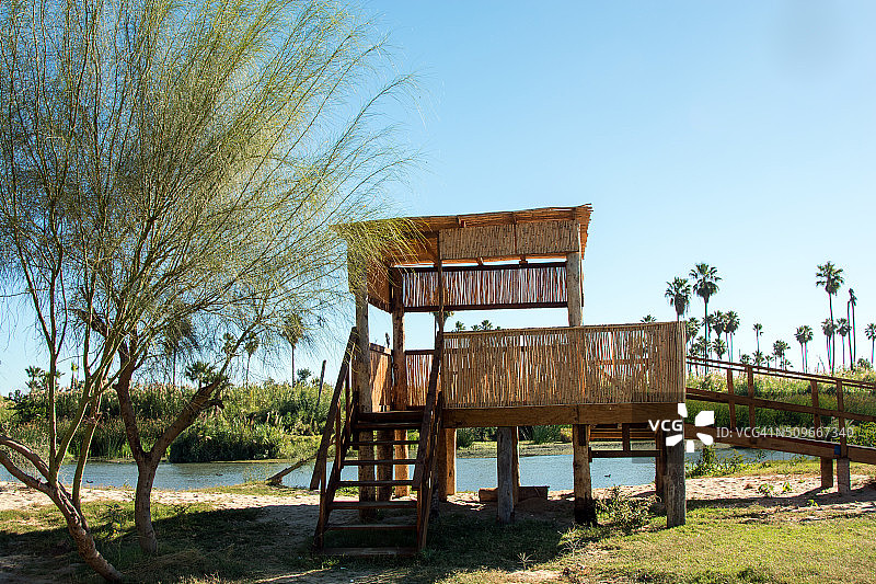 圣何塞德尔卡角北部河口观景台图片素材