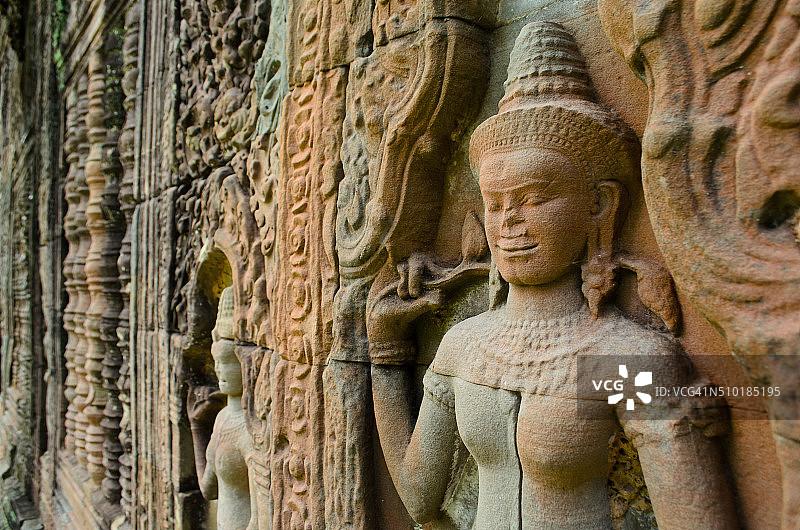 圣剑寺的阿普萨拉雕塑，吴哥窟图片素材