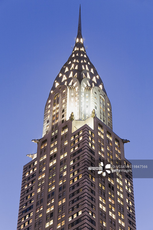 暮色下的克莱斯勒大厦图片素材