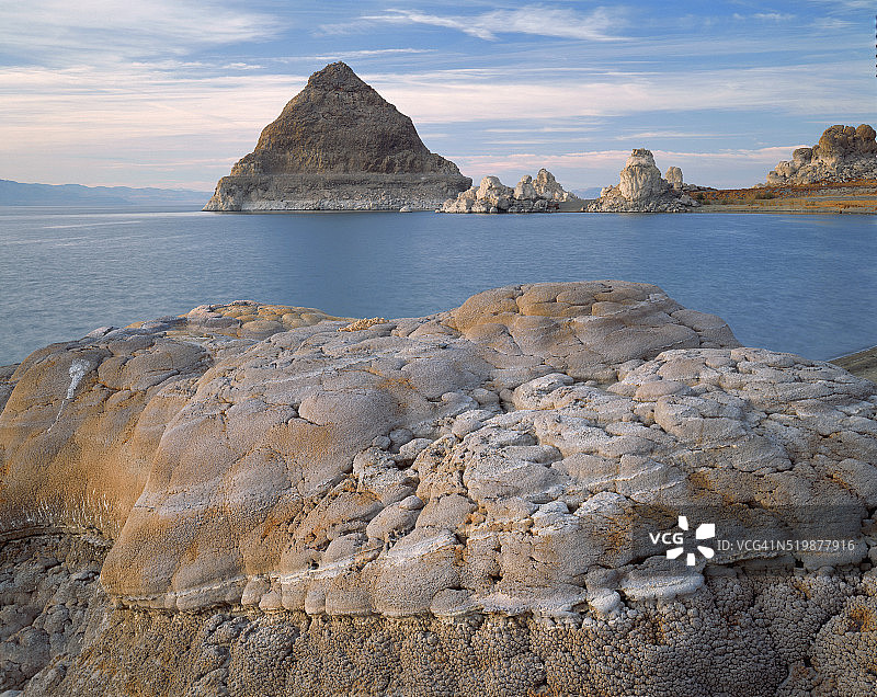 金字塔湖图片素材