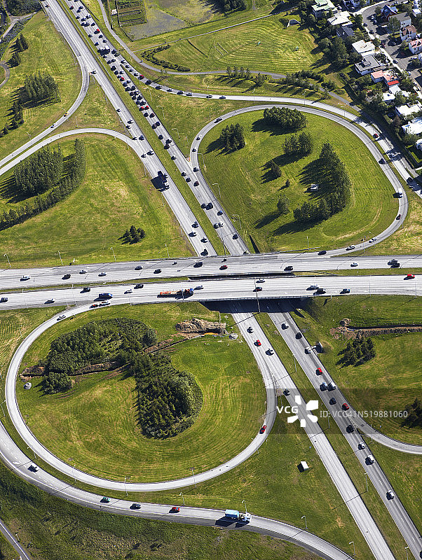 雷克雅未克苜蓿叶形立交桥航拍图片素材