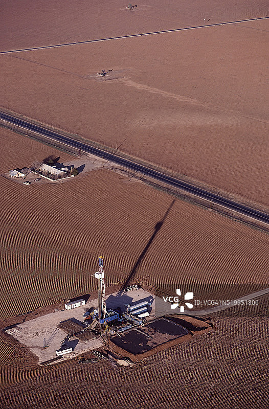 石油钻井设备图片素材