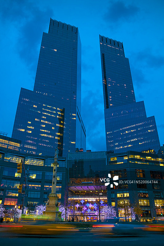 哥伦布圆环和时代华纳中心图片素材