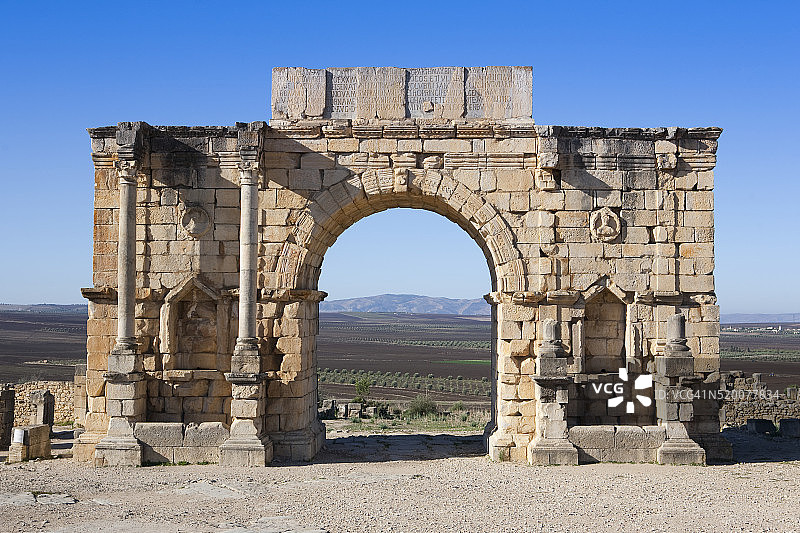沃吕比利斯罗马遗址凯旋门图片素材
