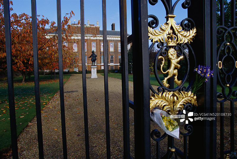 肯辛顿宫之门图片素材