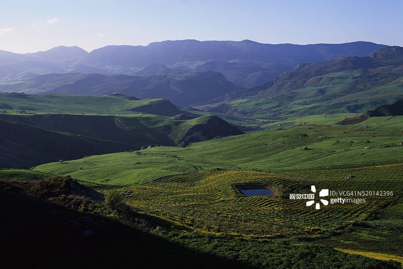 基乌萨斯克拉法尼山谷图片素材