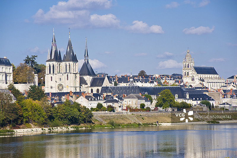 法国卢瓦尔河畔的布卢瓦图片素材