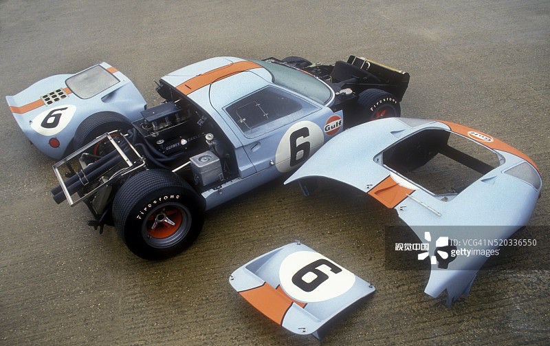 1969年福特GT40 MK 1赛车（车身面板已拆卸）图片素材