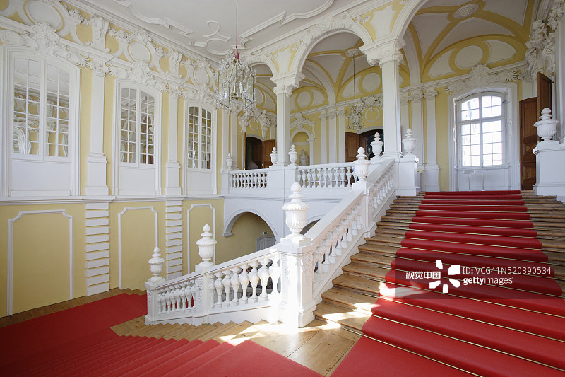 拉脱维亚伦达尔宫的阶梯图片素材