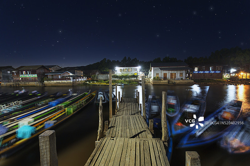 茵莱湖附近南昌运河上的船坞图片素材