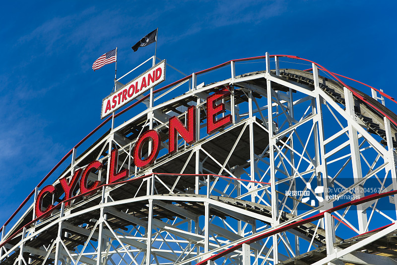 飓风过山车图片素材