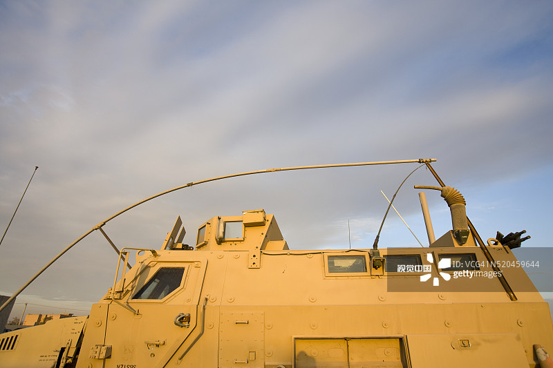 防地雷反伏击车图片素材