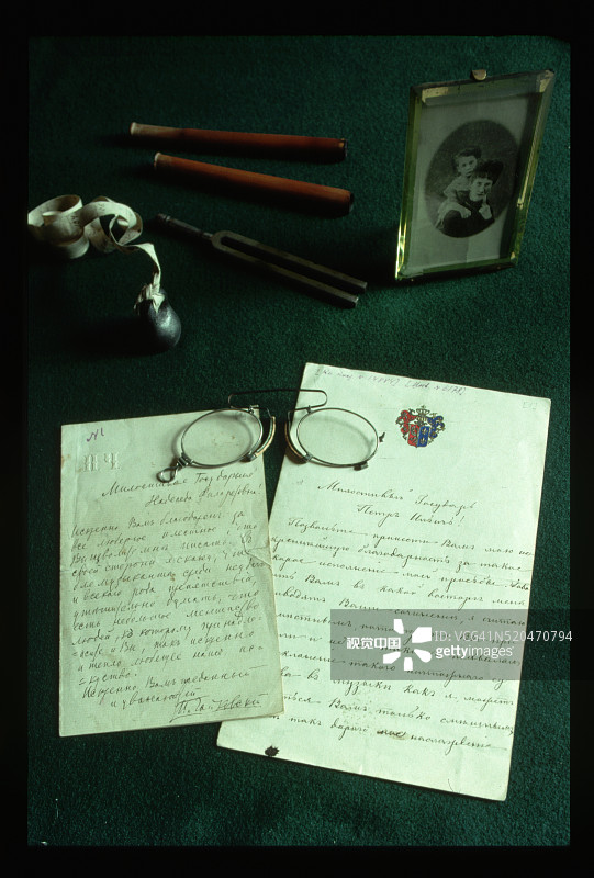 柴可夫斯基故居中的书桌图片素材