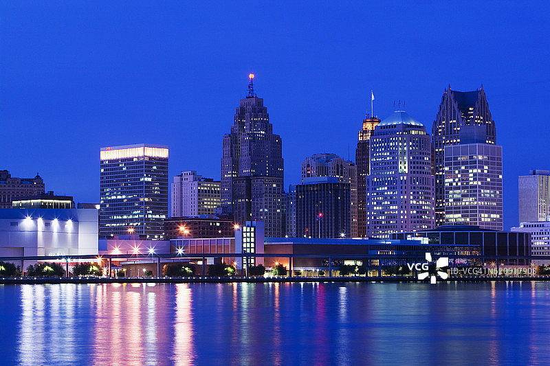 底特律暮光天际线图片素材