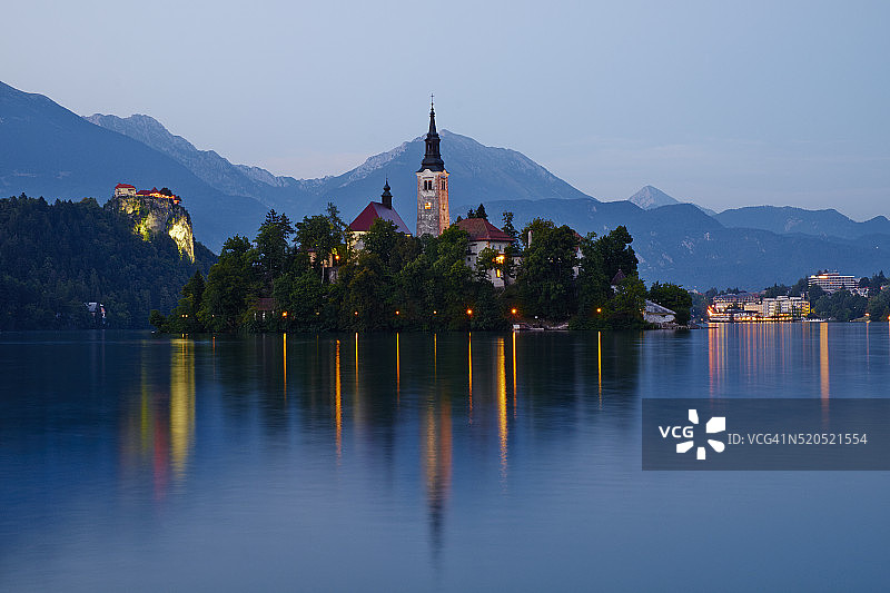 斯洛文尼亚布莱德湖和朱利安阿尔卑斯山图片素材